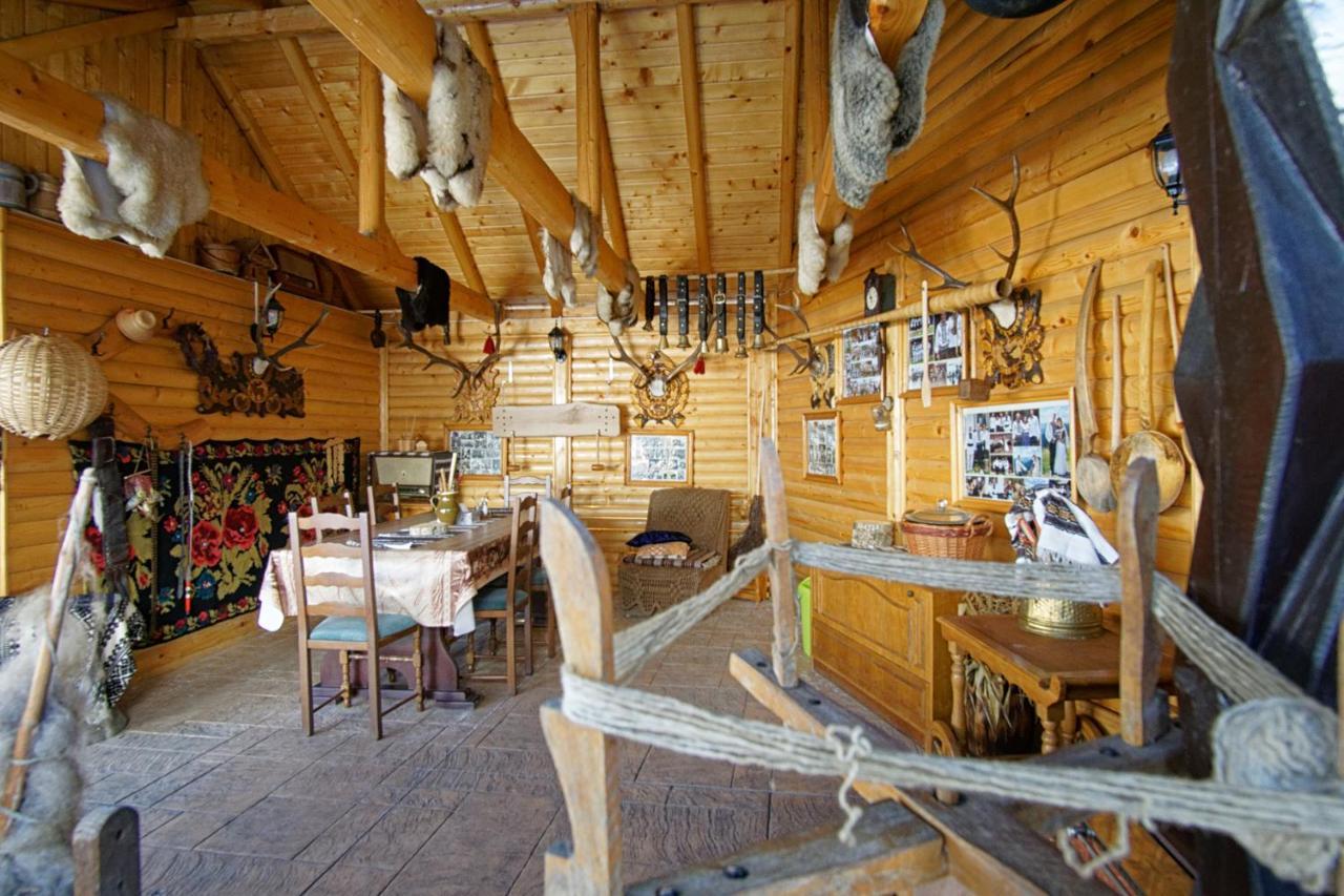 Casa De Pe Deal Sadova  Buitenkant foto
