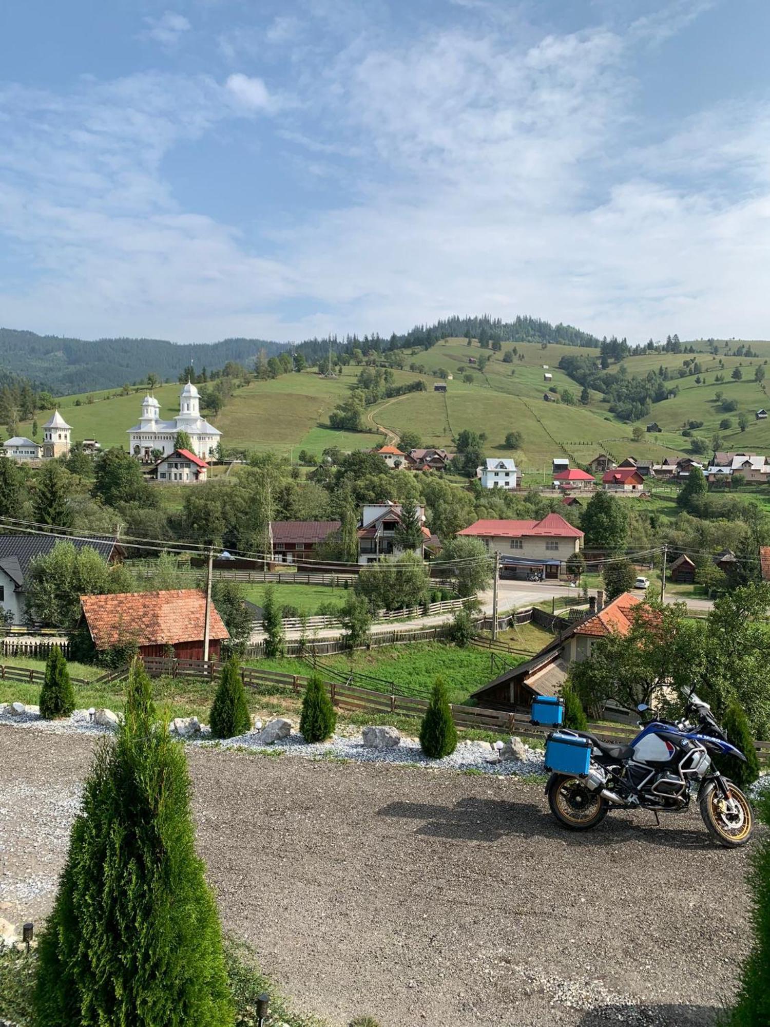 Casa De Pe Deal Sadova  Buitenkant foto