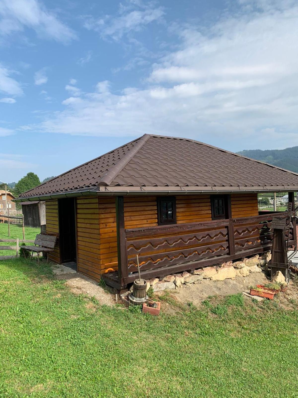Casa De Pe Deal Sadova  Buitenkant foto